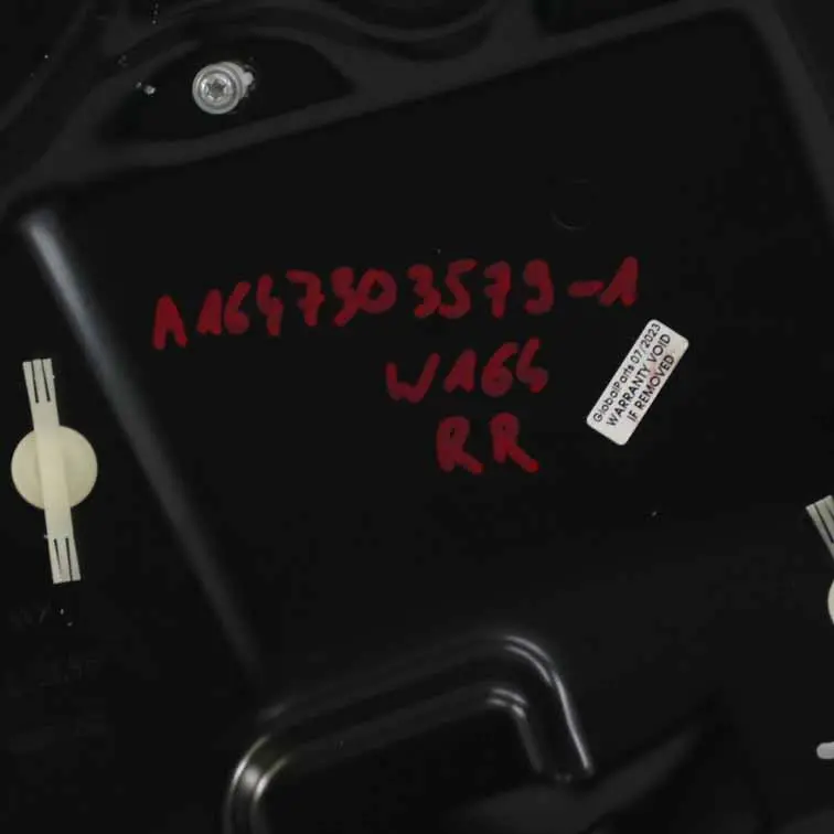 Supporto Alzacristalli Porta posteriore destra Regolatore per Mercedes W164 con numero di parte A1647303579 Mercedes W164 Supporto Alzacristalli Porta posteriore destra Regolatore - SKU A1647303579-1 - Numero di parte A1647303579
