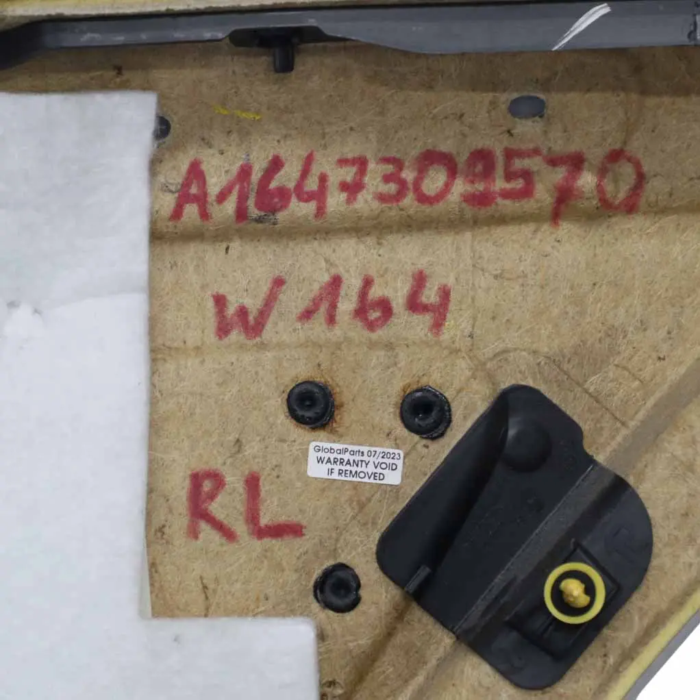 Mercedes ML W164 Tür Karte Hinten Links Trim Abdeckung Verkleidung A1647301370 - SKU A1647309570 - Teilenummer A1647309570