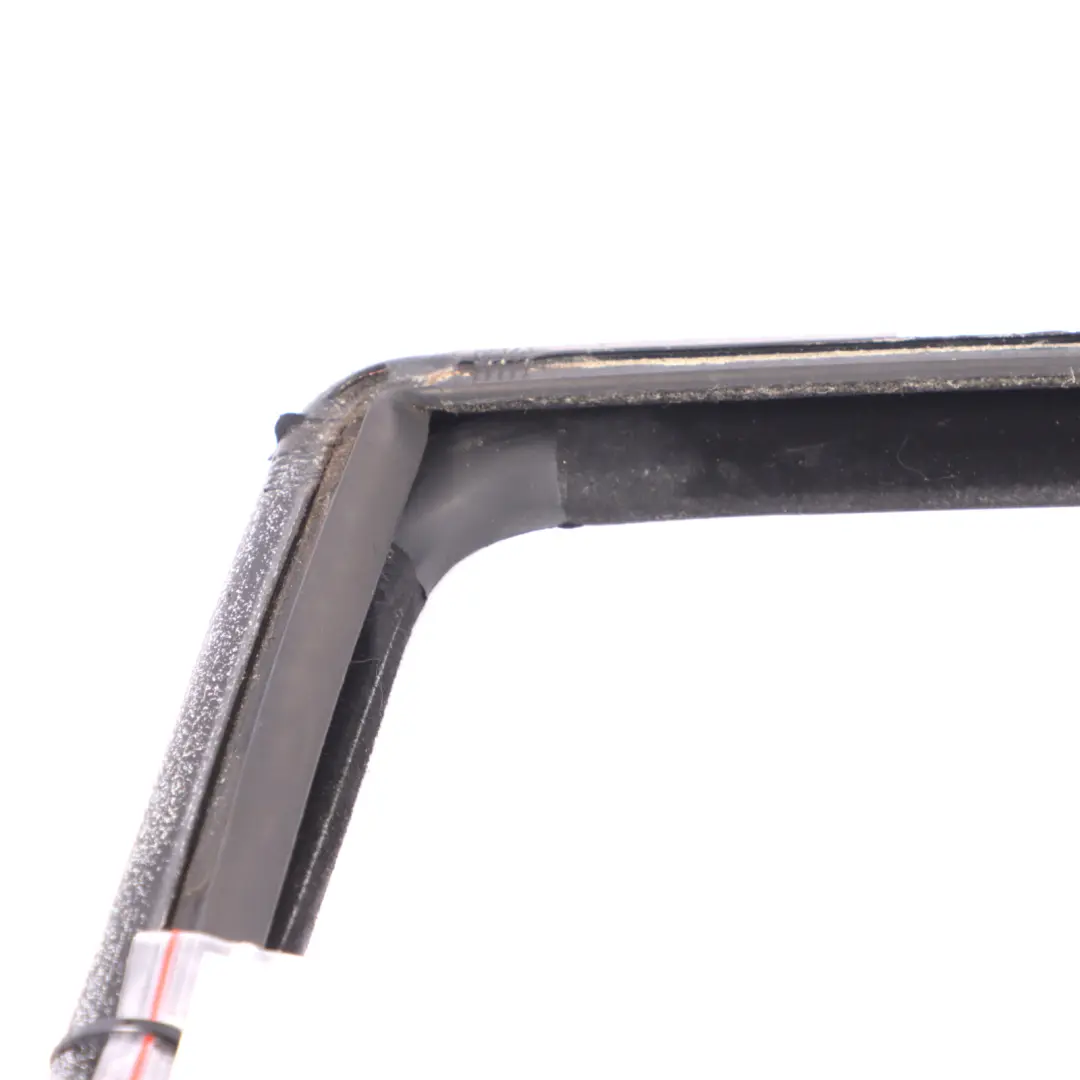 Fenster dichtung Tür hinten links Rahmen für Mercedes GL X164 mit Teilenummer A1647350525 Mercedes GL X164 Fenster dichtung Tür hinten links Rahmen - SKU A1647350525 - Teilenummer A1647350525