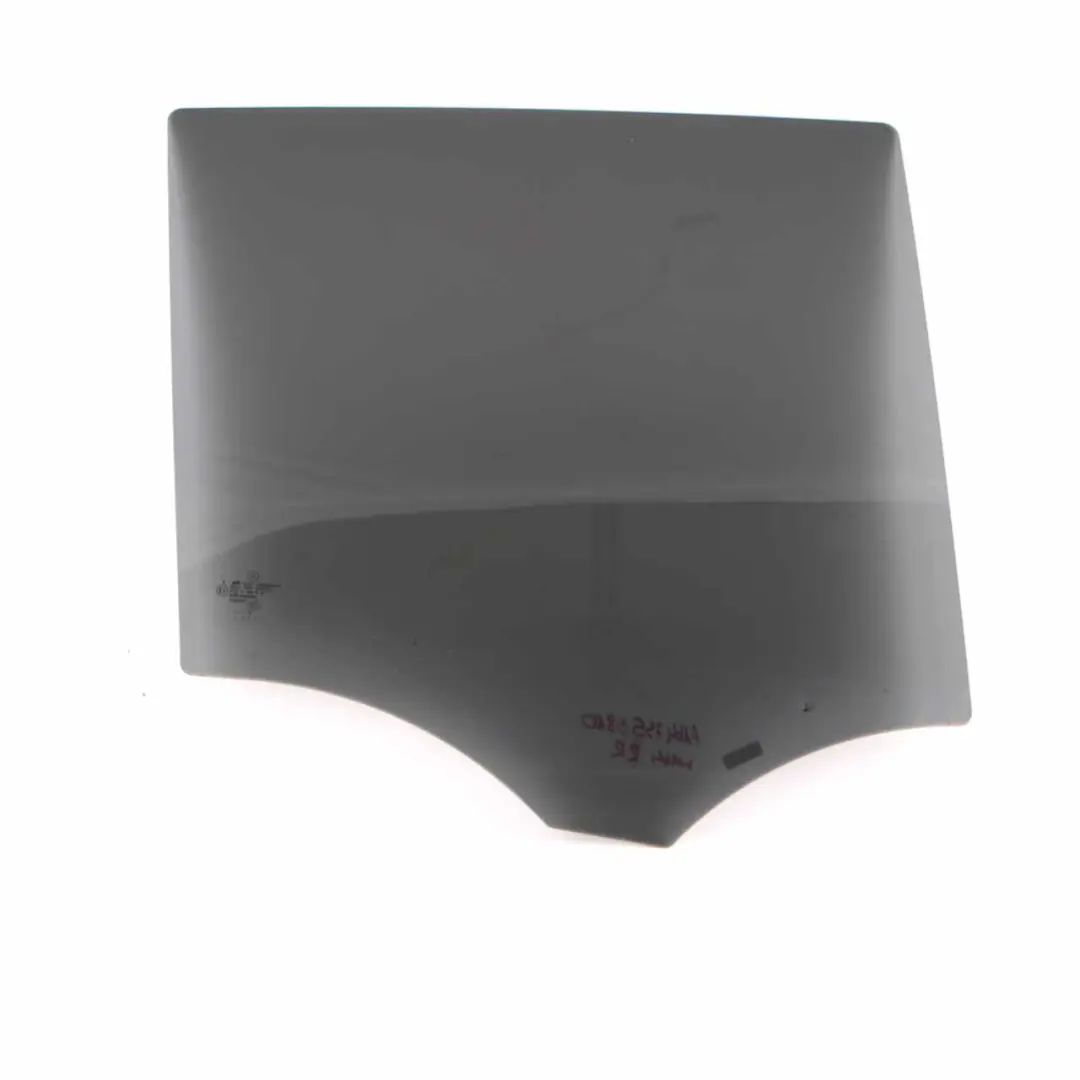 Vetro della finestra posteriore destra lato porta AS3 per Mercedes W164 con numero di parte A1647350810 Mercedes W164 Vetro della finestra posteriore destra lato porta AS3 - SKU A1647350810 - Numero di parte A1647350810