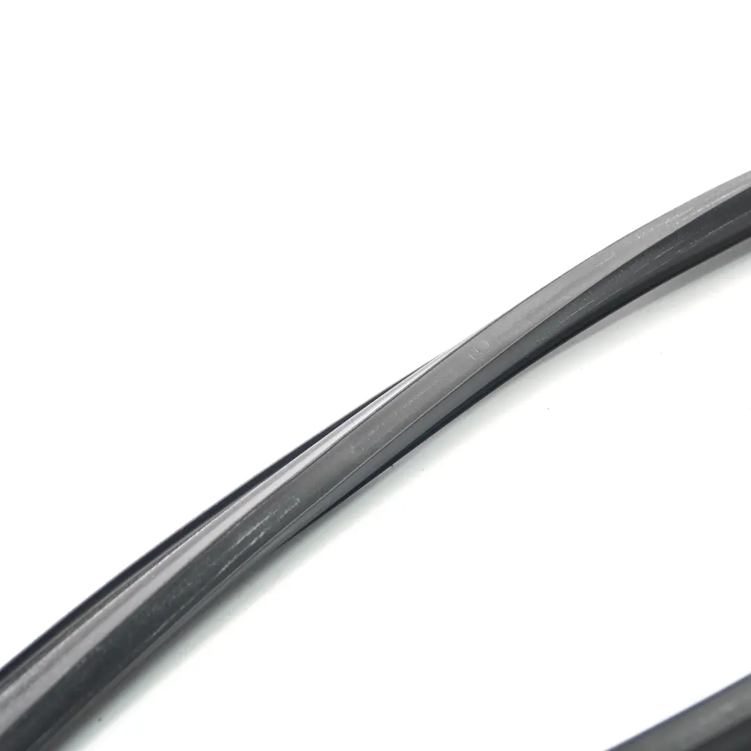 Right Door O/S Window Guide Seal Gasket to Mercedes ML W164 Rear with Part number A1647350825 Mercedes ML W164 Rear Right Door O/S Window Guide Seal Gasket - SKU A1647350825 - Part number A1647350825