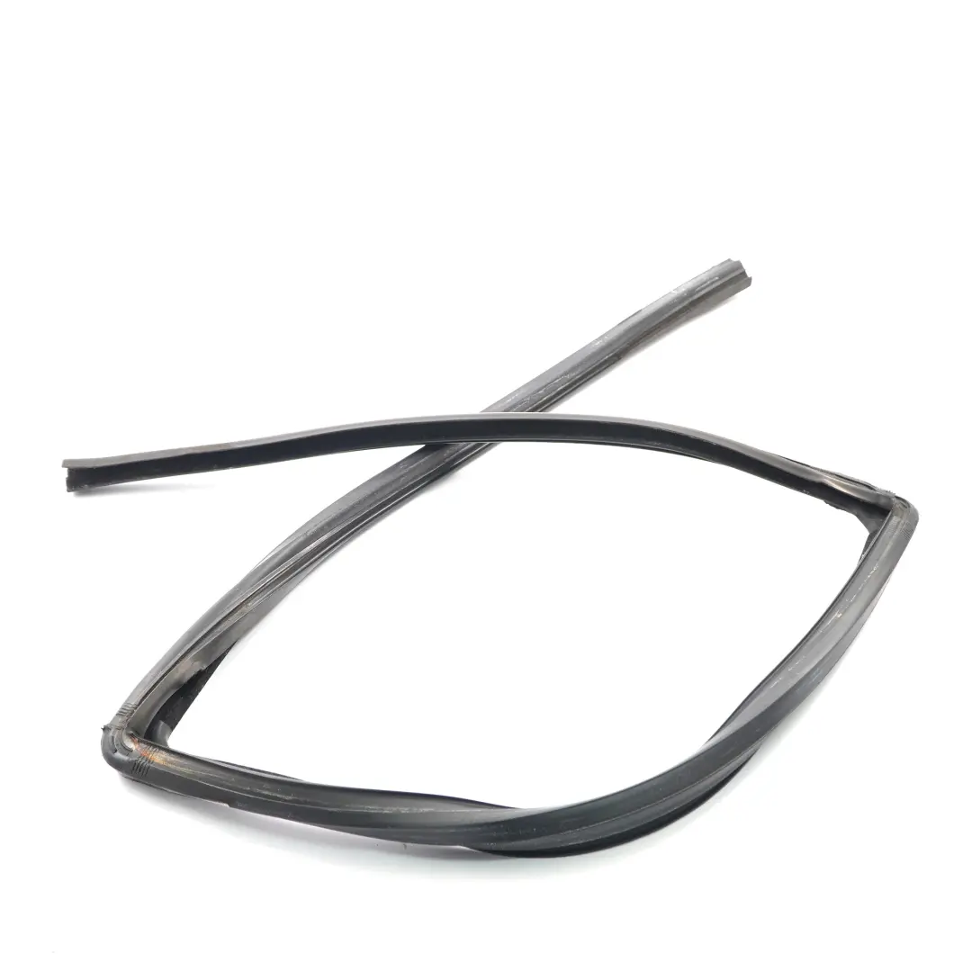 Mercedes-Benz A-Klasse W168 Tür Hinten Links Fensterführung A1687351125 für mit Teilenummer A1647350825 Mercedes-Benz A-Klasse W168 Tür Hinten Links Fensterführung A1687351125 - SKU A1647350825 - Teilenummer A1647350825