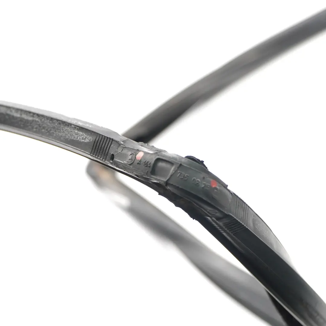  Mercedes-Benz A-Klasse W168 Tür Hinten Links Fensterführung A1687351125 - SKU A1647350825 - Teilenummer A1647350825