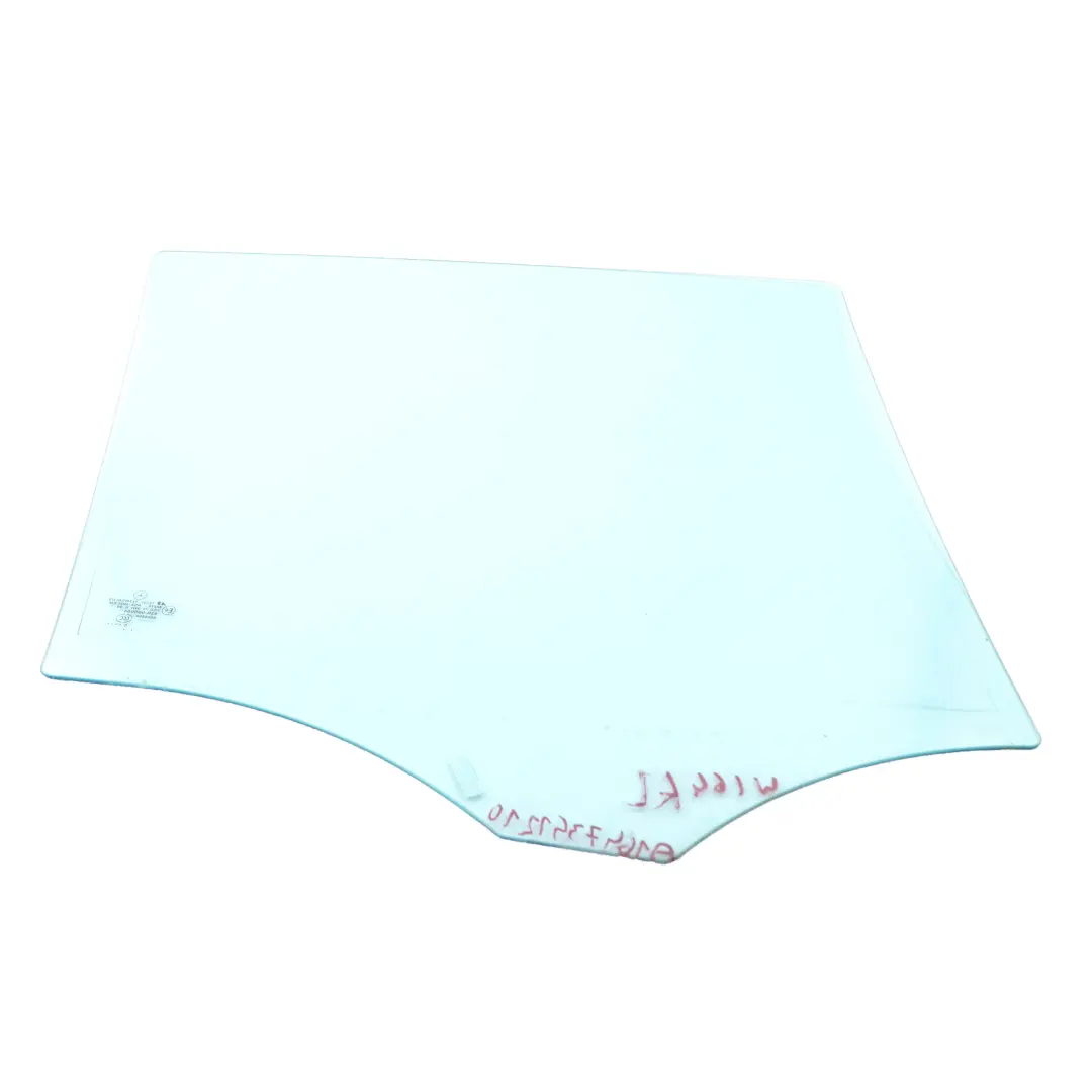 Vitrage Arrière Gauche Porte Bleu AS2 pour Mercedes W164 à propos du numéro de pièce A1647351110 Mercedes W164 Vitrage Arrière Gauche Porte Bleu AS2 - SKU A1647351110 - Numéro de pièce A1647351110