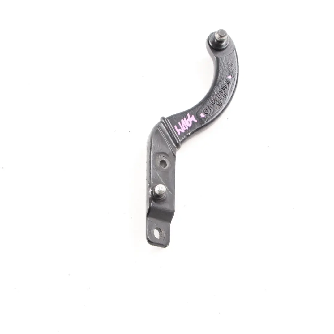 Ramię Zawias Siłownika Klapy Tył do Mercedes ML W164 o numerze A1647400018 Mercedes ML W164 Ramię Zawias Siłownika Klapy Tył - SKU A1647400018 - Numer Części A1647400018