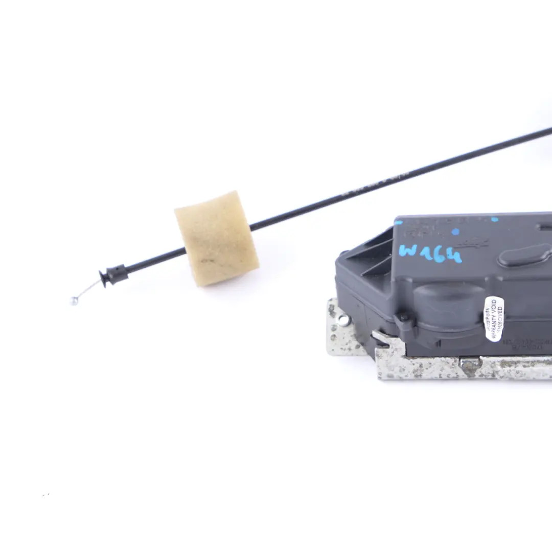 Lock Mercedes ML W164 W251 Rear Trunk Latch Mechanism Catch A1647400335 to Tailgate with Part number A1647400300 Tailgate Lock Mercedes ML W164 W251 Rear Trunk Latch Mechanism Catch A1647400335 - SKU A1647400300 - Part number A1647400300