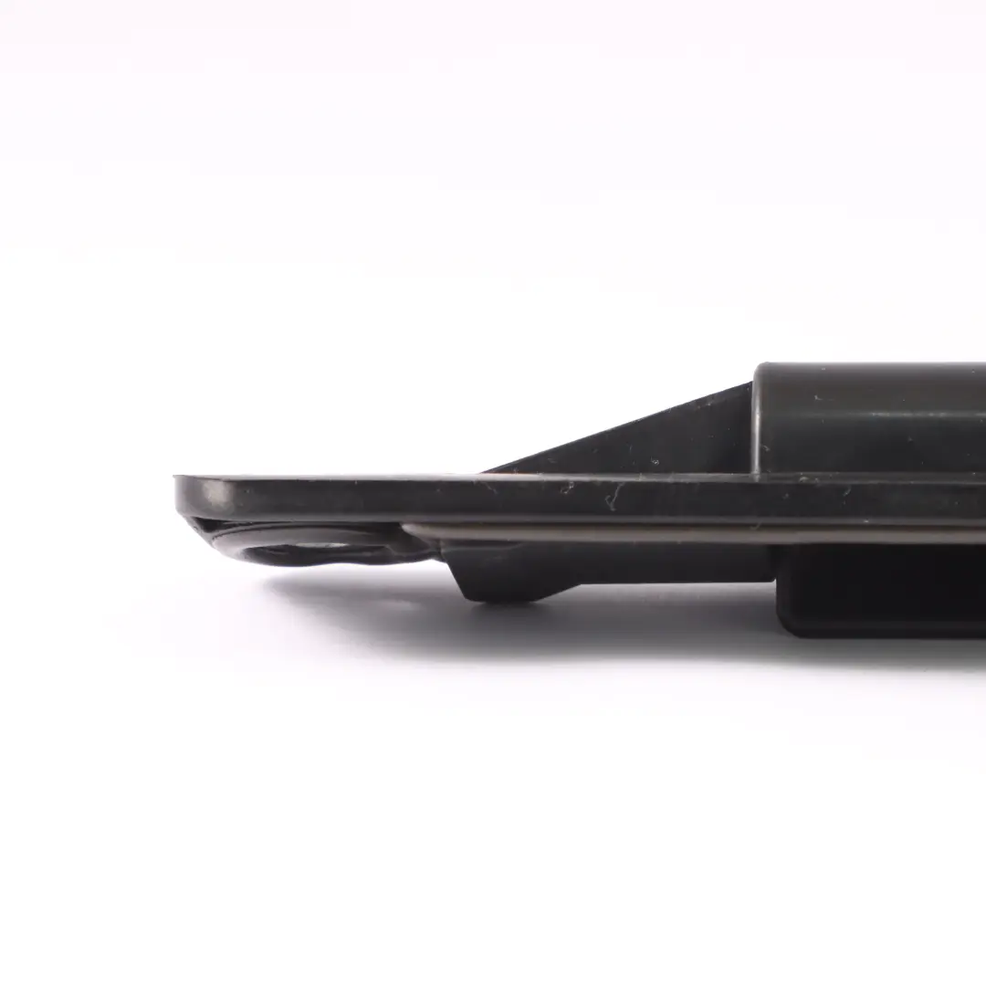 Asidero Portón Trasero Mercedes W164 W251 Apertura Maletero para con número de pieza A1647401193 Asidero Portón Trasero Mercedes W164 W251 Apertura Maletero - SKU A1647401193 - Número de pieza A1647401193