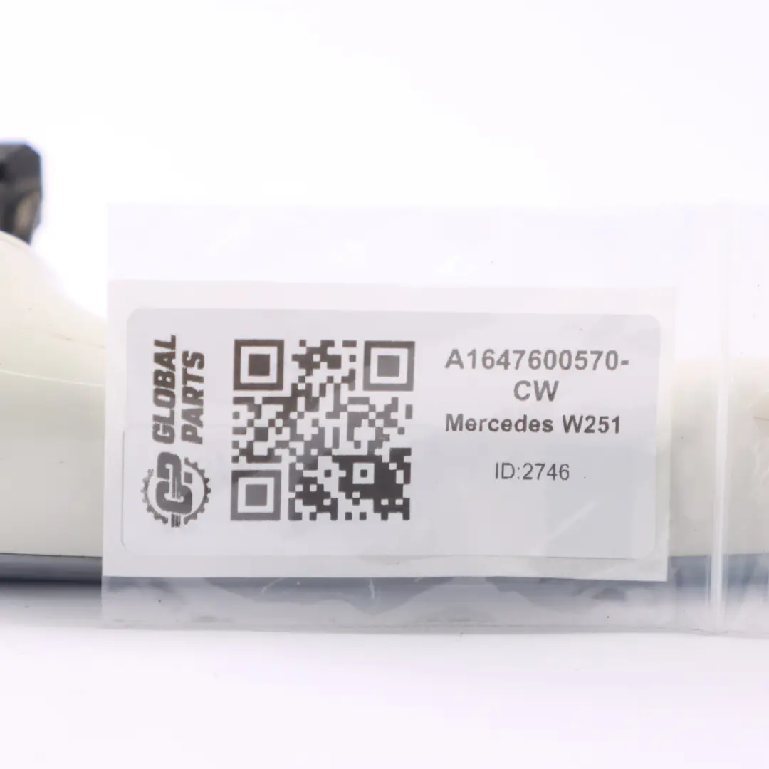 Door Handle Mercedes W164 W251 Outside Grab Front Left N/S Calcite White - 650 to with Part number A1647600570 Door Handle Mercedes W164 W251 Outside Grab Front Left N/S Calcite White - 650 - SKU A1647600570-CW - Part number A1647600570