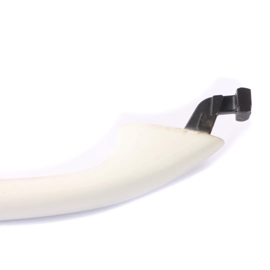 Door Handle Mercedes ML W164 W251 Front Rear Right O/S Calcite White - 650 to with Part number A1647600670 Door Handle Mercedes ML W164 W251 Front Rear Right O/S Calcite White - 650 - SKU A1647600670-CW - Part number A1647600670