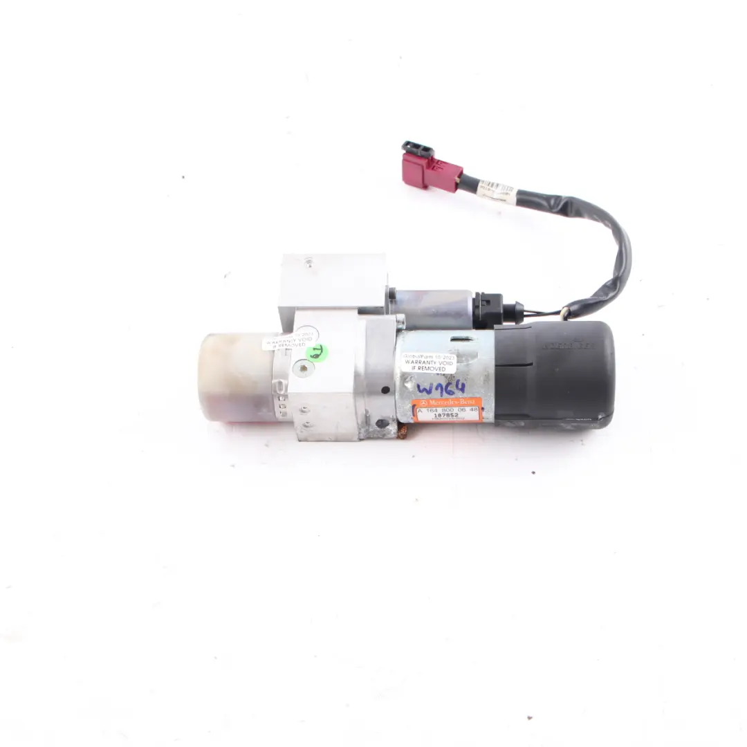 Pompe hydraulique hayon arrière Couvercle coffre pour Mercedes ML W164 à propos du numéro de pièce A1648000648 Mercedes ML W164 Pompe hydraulique hayon arrière Couvercle coffre - SKU A1648000648 - Numéro de pièce A1648000648