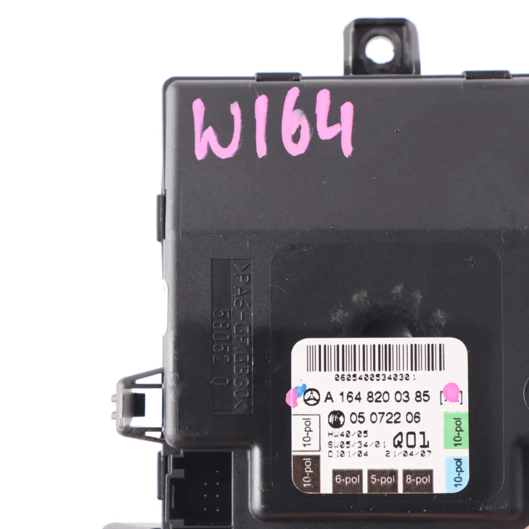 Türmodul vorne links N/S Steuergerät ECU für Mercedes ML W164 mit Teilenummer A1648200385 Mercedes ML W164 Türmodul vorne links N/S Steuergerät ECU - SKU A1648200385 - Teilenummer A1648200385