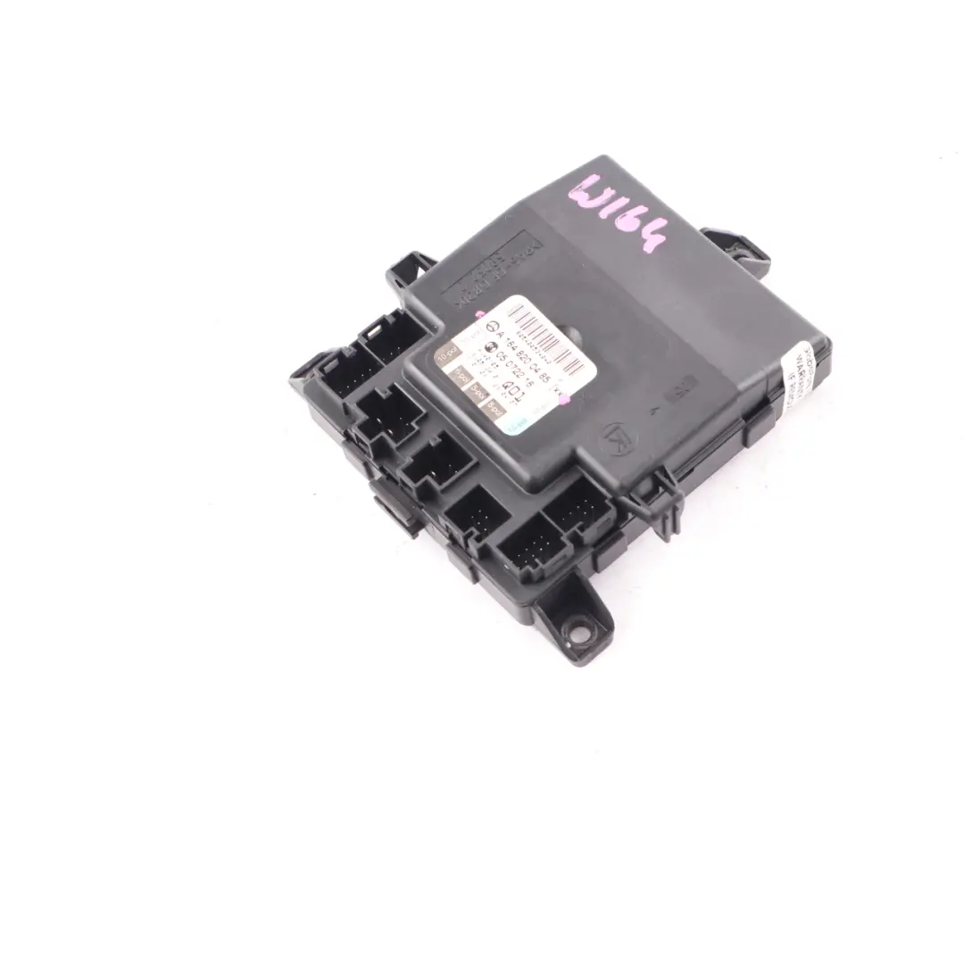 Moduł Drzwi Prawy Przód ECU do Mercedes ML W164 o numerze A1648200485 Mercedes ML W164 Moduł Drzwi Prawy Przód ECU - SKU A1648200485 - Numer Części A1648200485