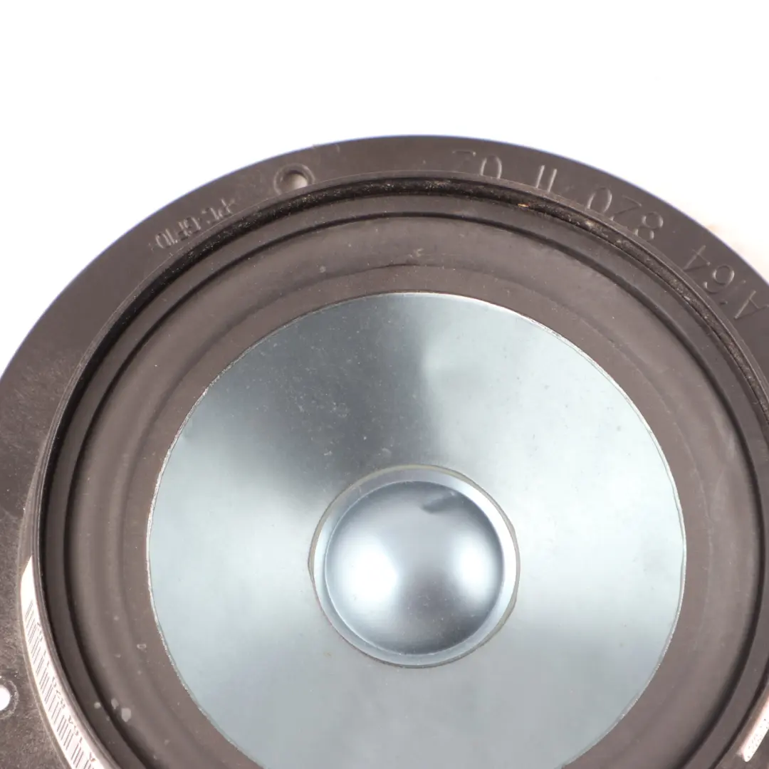 Haut-parleur Porte Arrière Gauche Harman Kardon pour Mercedes ML W164 à propos du numéro de pièce A1648201102 Mercedes ML W164 Haut-parleur Porte Arrière Gauche Harman Kardon - SKU A1648201102 - Numéro de pièce A1648201102