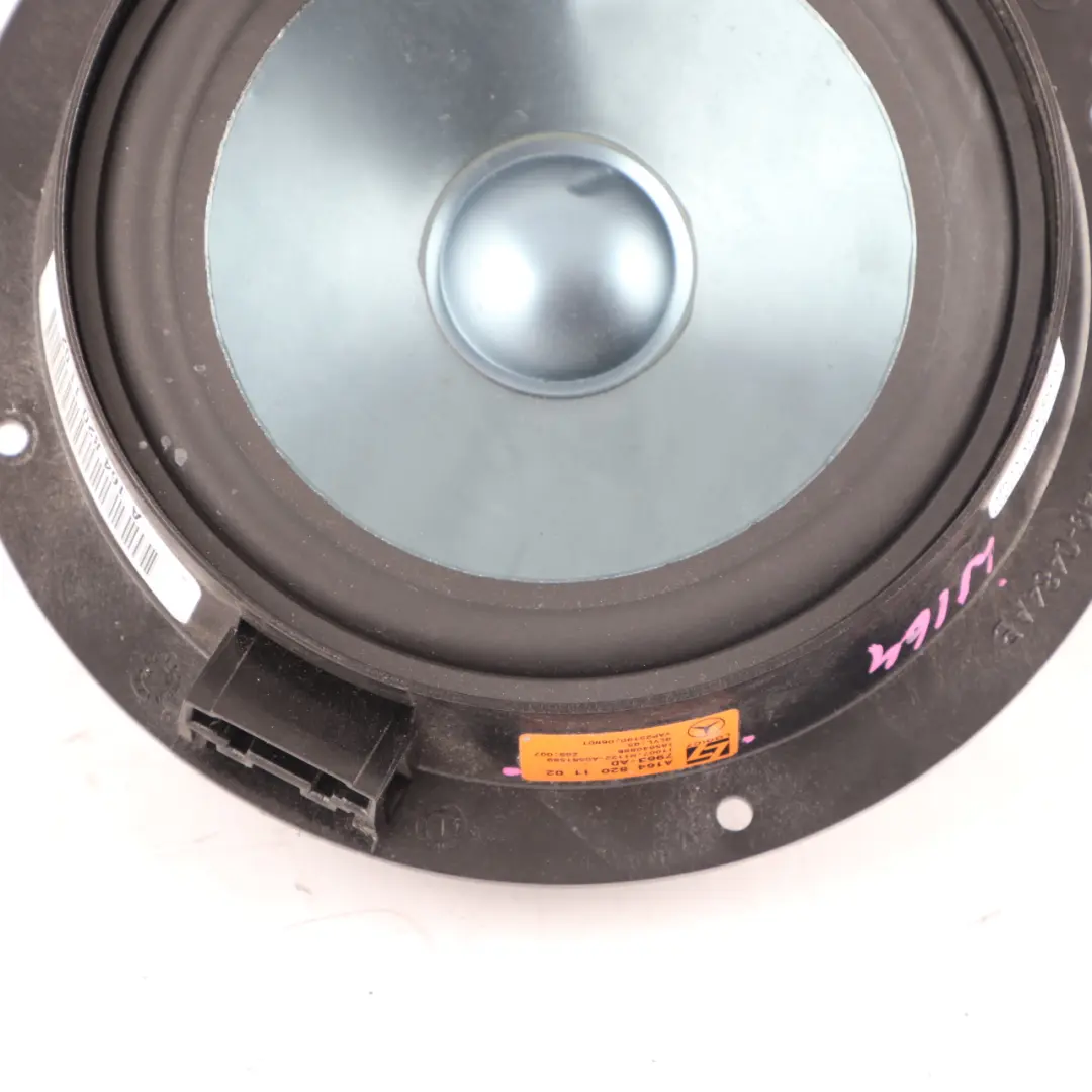 Lautsprecher Tür Hinten Links Rechts Harman Kardon für Mercedes ML W164 mit Teilenummer A1648201102 Mercedes ML W164 Lautsprecher Tür Hinten Links Rechts Harman Kardon - SKU A1648201102 - Teilenummer A1648201102
