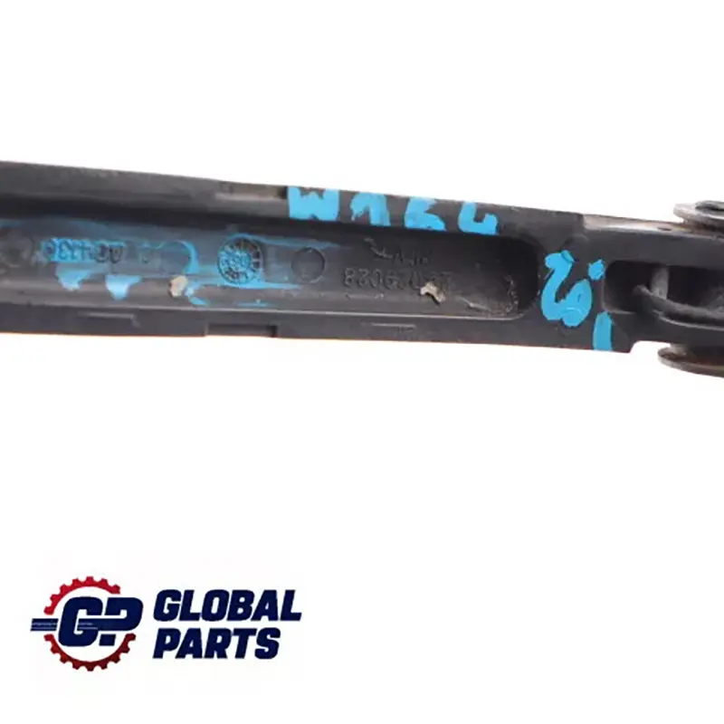 Brazo limpiaparabrisas Mercedes ML W164 limpiaparabrisas derecho para con número de pieza A1648201440 Brazo limpiaparabrisas Mercedes ML W164 limpiaparabrisas derecho - SKU A1648201440 - Número de pieza A1648201440