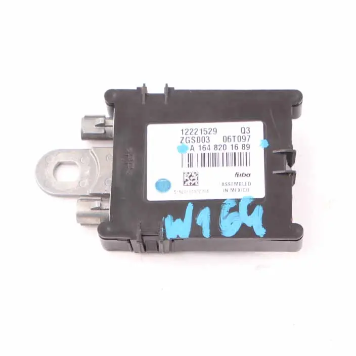 Antenna Amplificatore Antenna Unità Modulo per Mercedes ML W164 con numero di parte A1648201689 Mercedes ML W164 Antenna Amplificatore Antenna Unità Modulo - SKU A1648201689 - Numero di parte A1648201689
