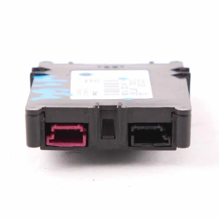 Wzmacniacz Anteny Antenowy do Mercedes ML W164 o numerze A1648201689 Mercedes ML W164 Wzmacniacz Anteny Antenowy - SKU A1648201689 - Numer Części A1648201689