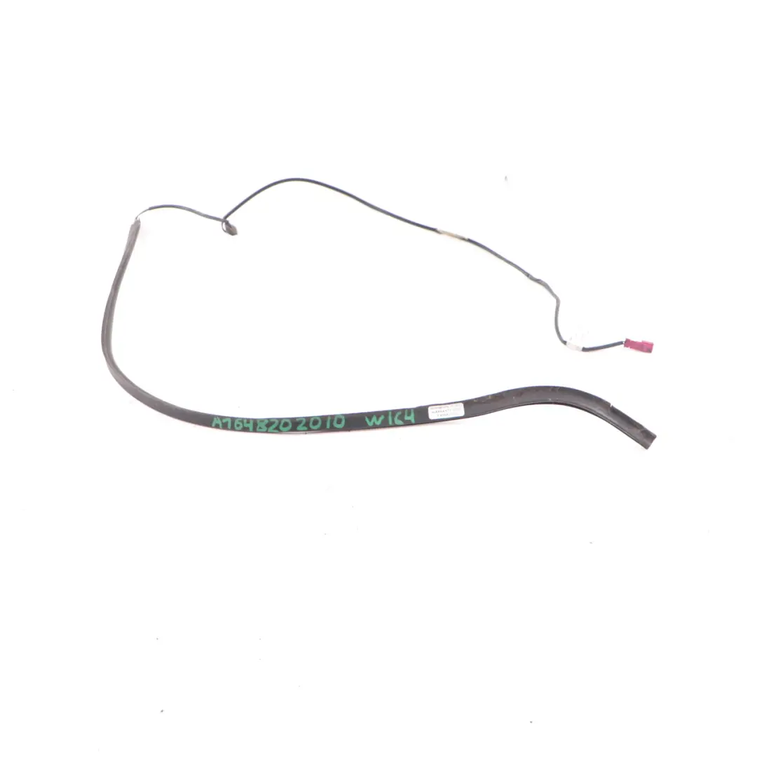 Trunk Boot Lid Tailgate Sensor Cable Wiring to Mercedes ML W164 with Part number A1648202010 Mercedes ML W164 Trunk Boot Lid Tailgate Sensor Cable Wiring - SKU A1648202010 - Part number A1648202010