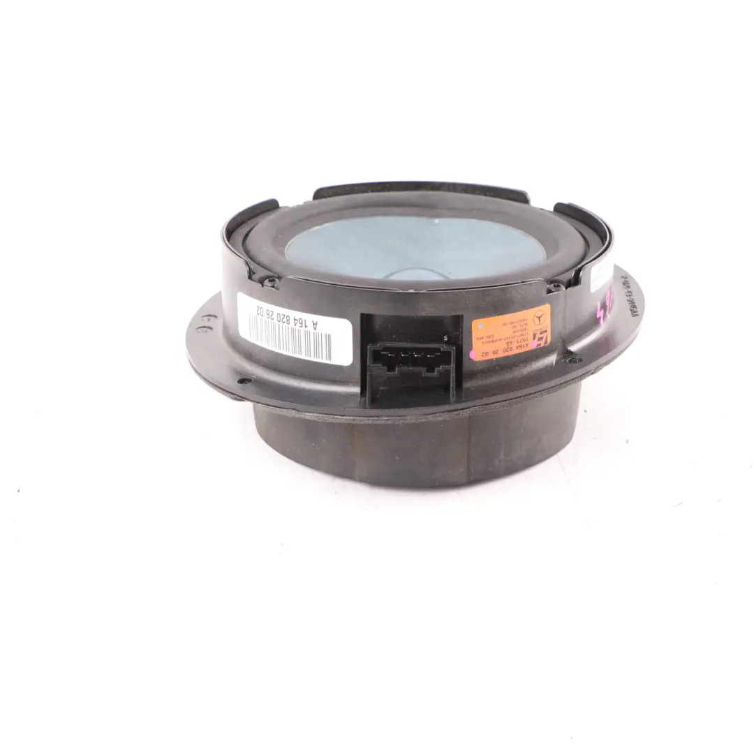 Lautsprecher Vordertür Rechts Audio Harman Kardon für Mercedes ML W164 mit Teilenummer A1648202602 Mercedes ML W164 Lautsprecher Vordertür Rechts Audio Harman Kardon - SKU A1648202602 - Teilenummer A1648202602