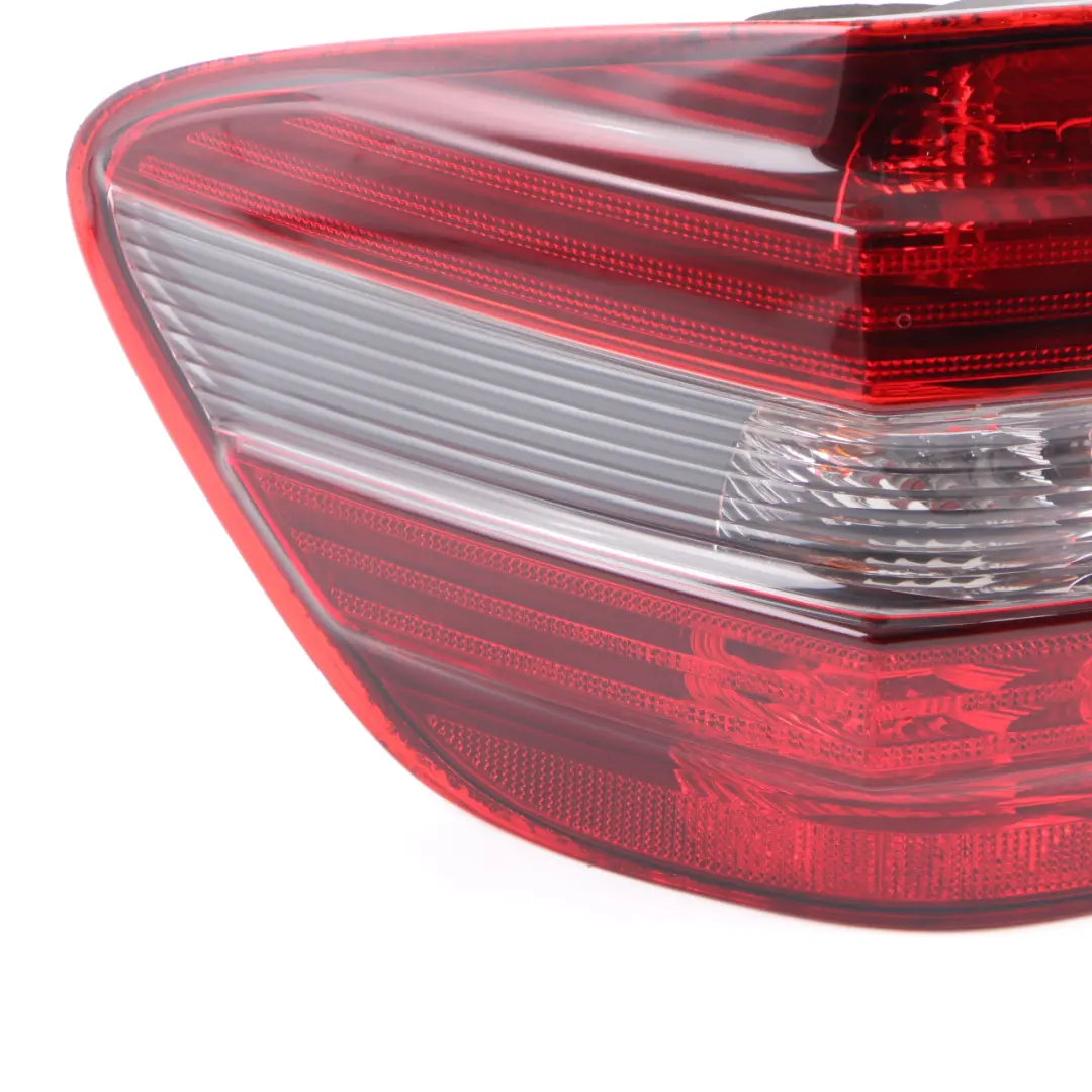 Rückleuchte Mercedes ML W164 Links Licht Seitenwand Verkleidung 4 - SKU A1648203964-1 - Teilenummer A164820396