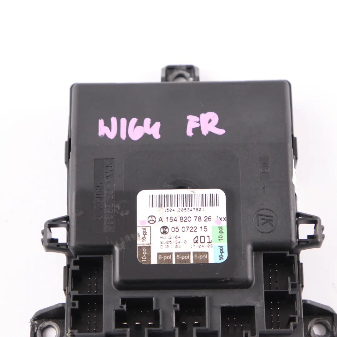 Tür Modul Vorne Rechts Steuergerät Modul für Mercedes W164 mit Teilenummer A1648207826 Mercedes W164 Tür Modul Vorne Rechts Steuergerät Modul - SKU A1648207826 - Teilenummer A1648207826