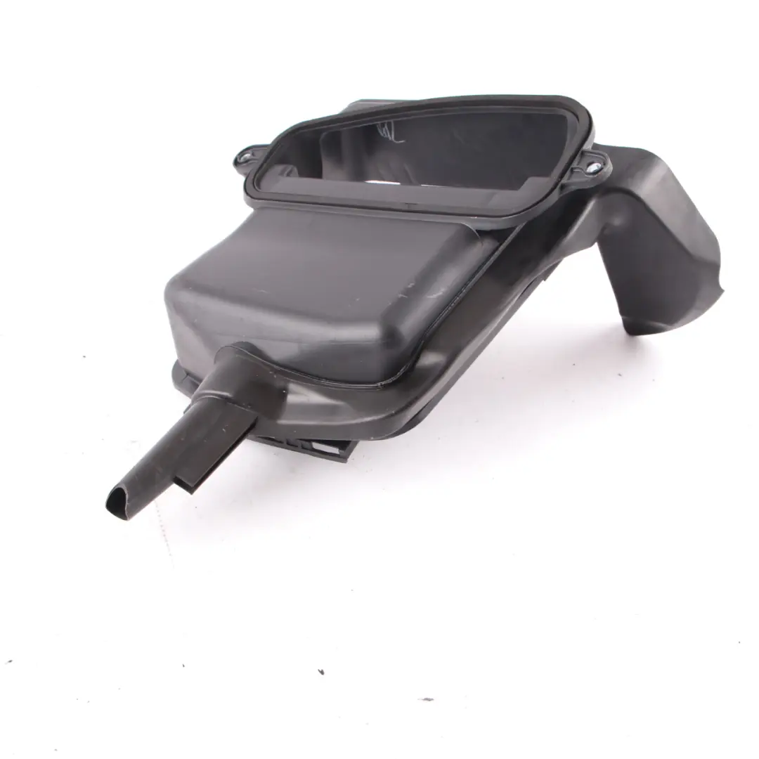 Intake Filter Unit Covering Panel Mounting to Mercedes ML W164 Air with Part number A1648300140 Mercedes ML W164 Air Intake Filter Unit Covering Panel Mounting - SKU rhd-A1648300140 - Part number A1648300140