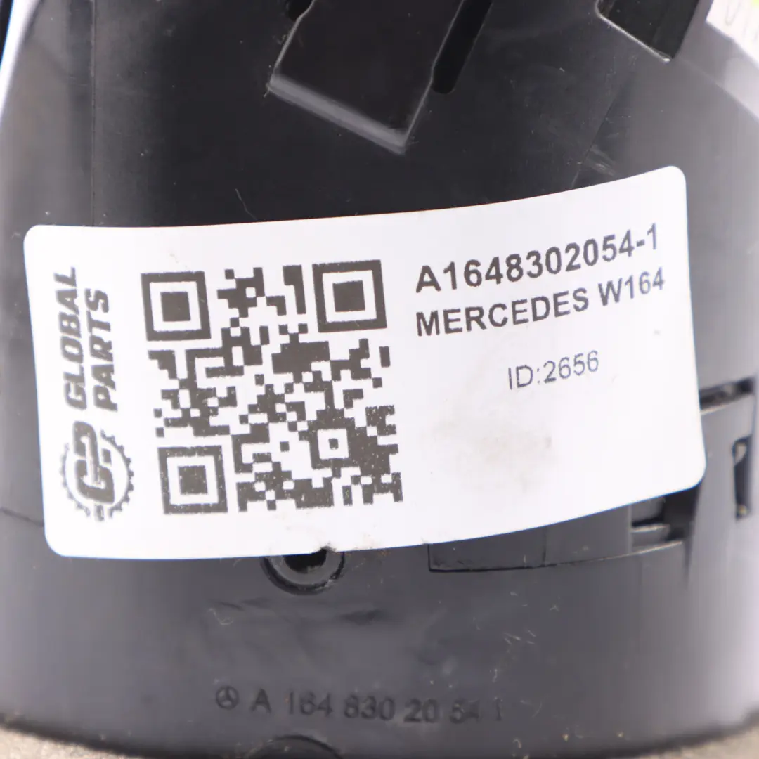 Cruscotto Bocchetta Aria Destra Griglia Ugello Nero per Mercedes ML W164 con numero di parte A1648302054 Mercedes ML W164 Cruscotto Bocchetta Aria Destra Griglia Ugello Nero - SKU A1648302054-1 - Numero di parte A1648302054