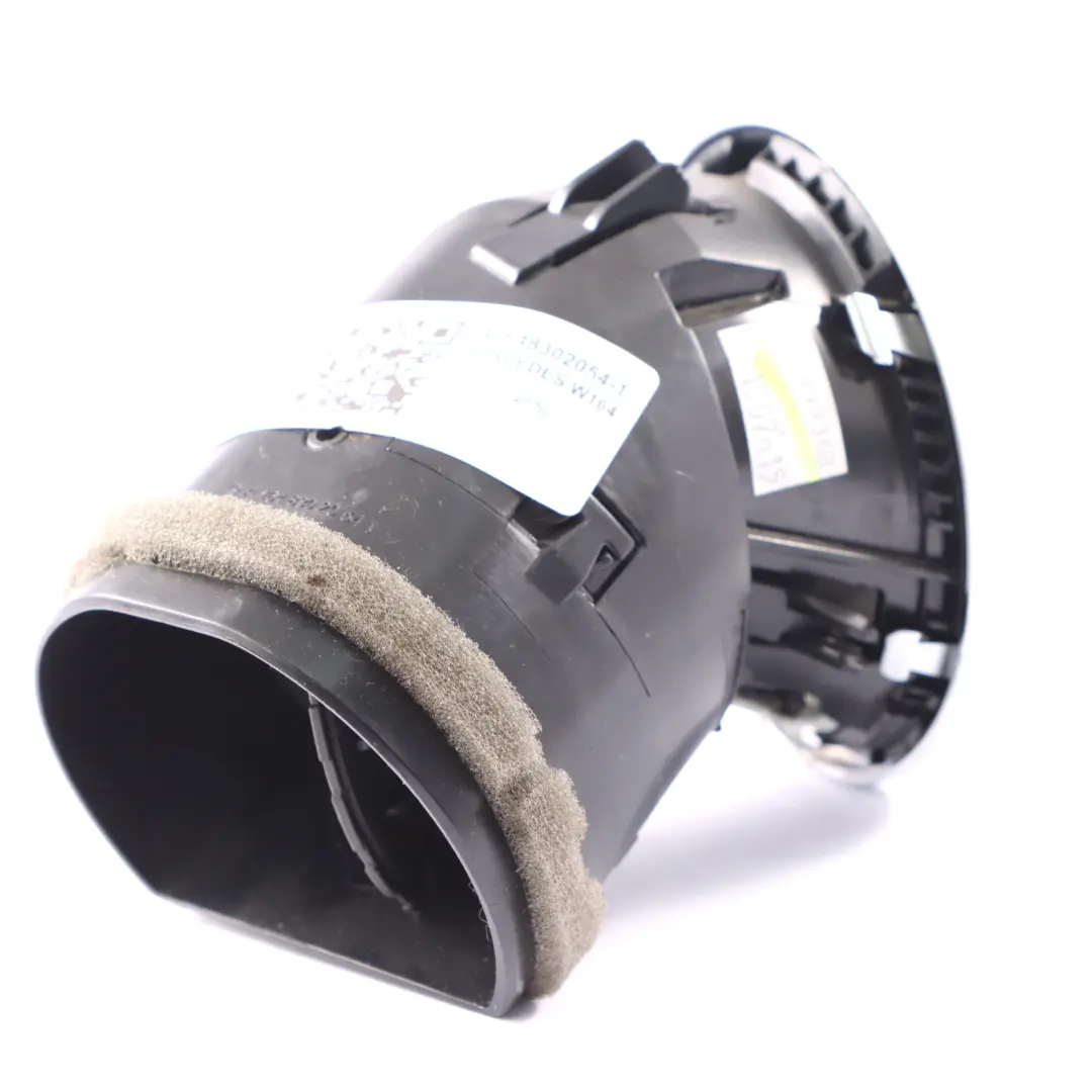 Dashboard Air Vent Right O/S Nozzle Grille Black to Mercedes ML W164 with Part number A1648302054 Mercedes ML W164 Dashboard Air Vent Right O/S Nozzle Grille Black - SKU A1648302054-1 - Part number A1648302054