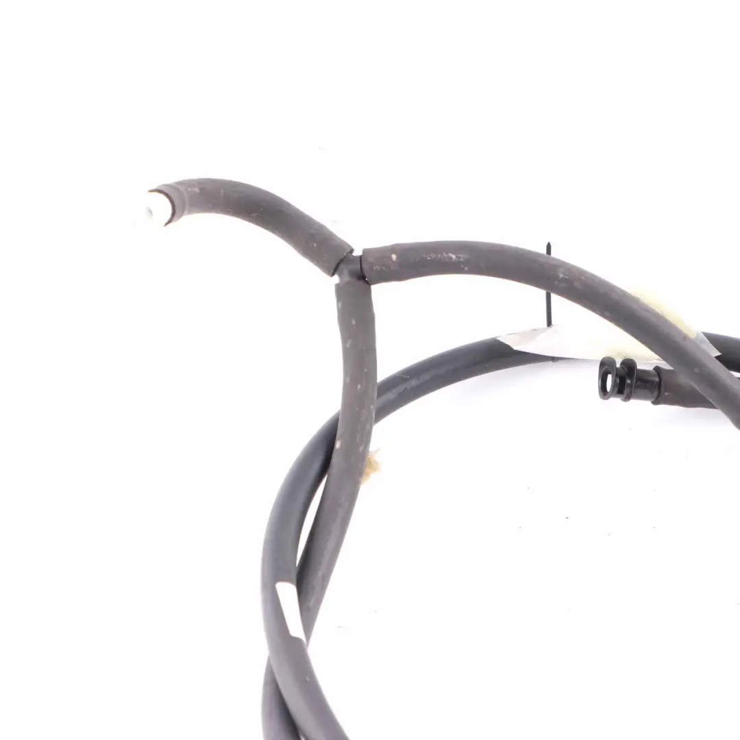 Headlamp Headlight Washer Pipe Line Spray Nozzle to Mercedes ML W164 with Part number A1648600092 Mercedes ML W164 Headlamp Headlight Washer Pipe Line Spray Nozzle - SKU A1648600092 - Part number A1648600092