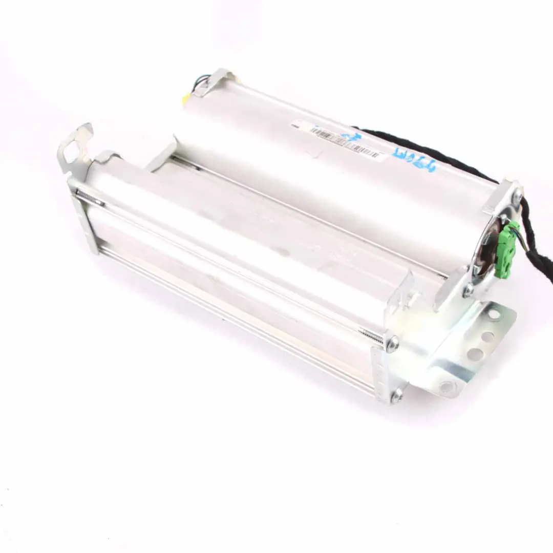 Module d'air du tableau de bord côté passager pour Mercedes ML W164 à propos du numéro de pièce A1648600805 Mercedes ML W164 Module d'air du tableau de bord côté passager - SKU A1648600805 - Numéro de pièce A1648600805