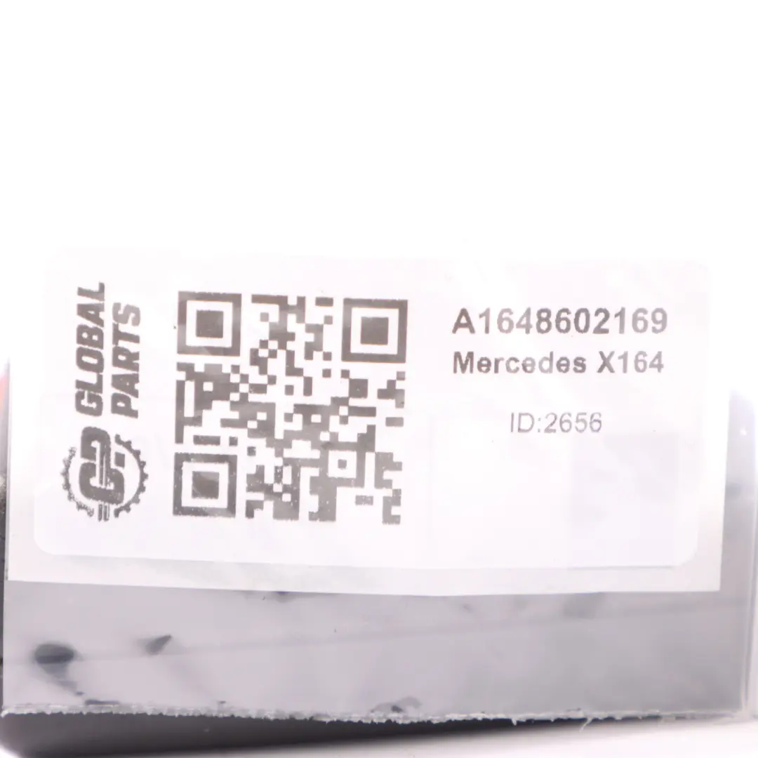Boucle de ceinture de sécurité arrière gauche pour Mercedes X164 à propos du numéro de pièce A1648602169 Mercedes X164 Boucle de ceinture de sécurité arrière gauche - SKU A1648602169 - Numéro de pièce A1648602169