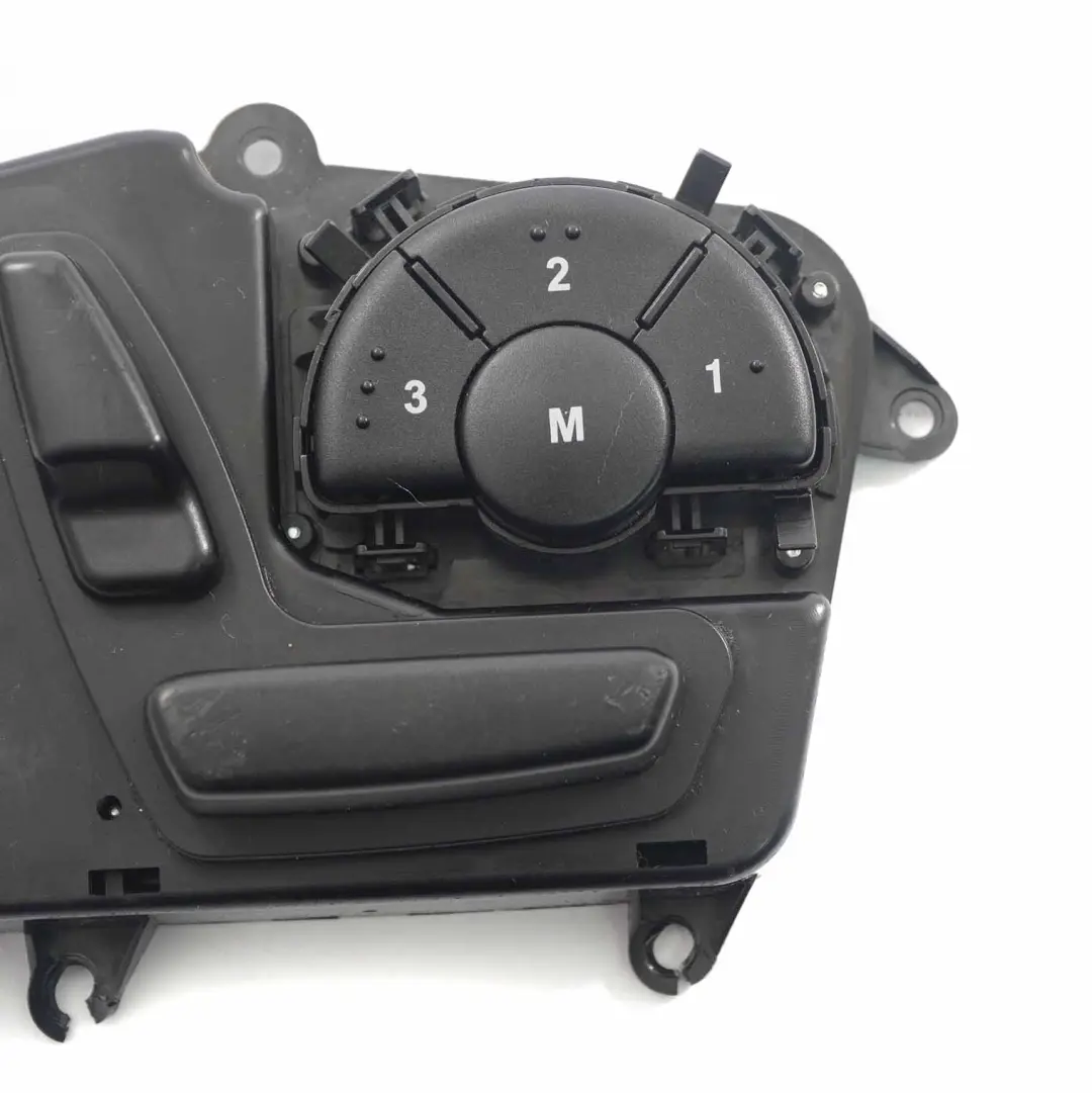 Schalttafel rechts Vordersitz verstellbar Memory für Mercedes ML W164 mit Teilenummer A1648704410 Mercedes ML W164 Schalttafel rechts Vordersitz verstellbar Memory - SKU A1648704410 - Teilenummer A1648704410