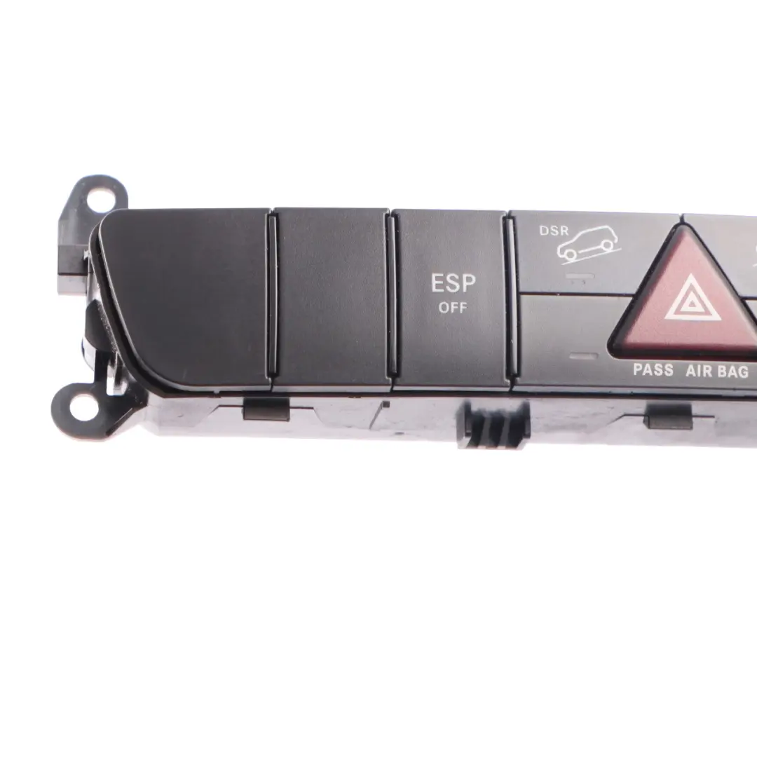 Pulsante Luce Avvertimento Interruttori Console per Mercedes W164 con numero di parte A1648707410 Mercedes W164 Pulsante Luce Avvertimento Interruttori Console - SKU A1648707410 - Numero di parte A1648707410