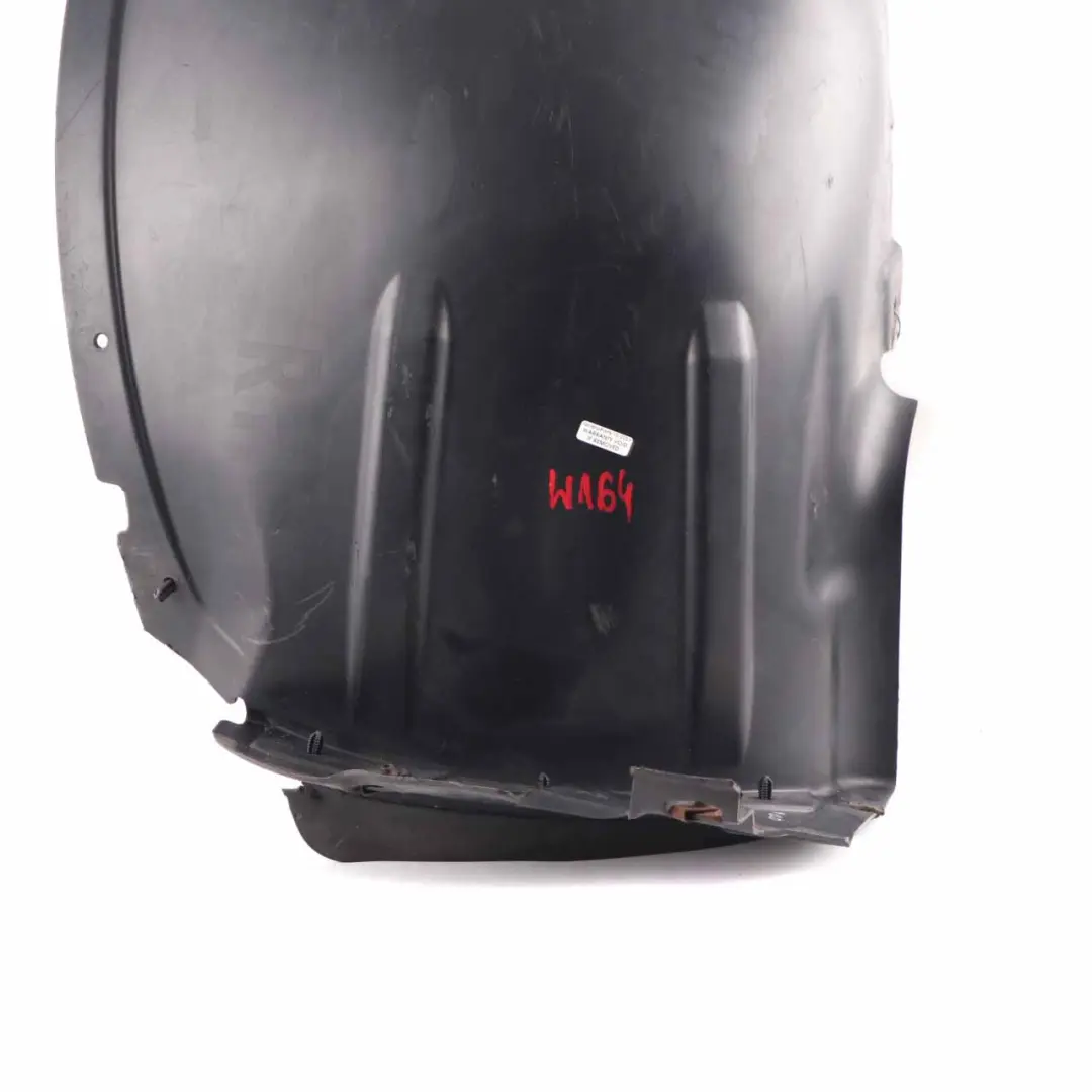 Mercedes ML W164 Passage de Roue Avant Droit Trim Front Section A1648840222 - SKU A1648802805 - Numéro de pièce A1648802805