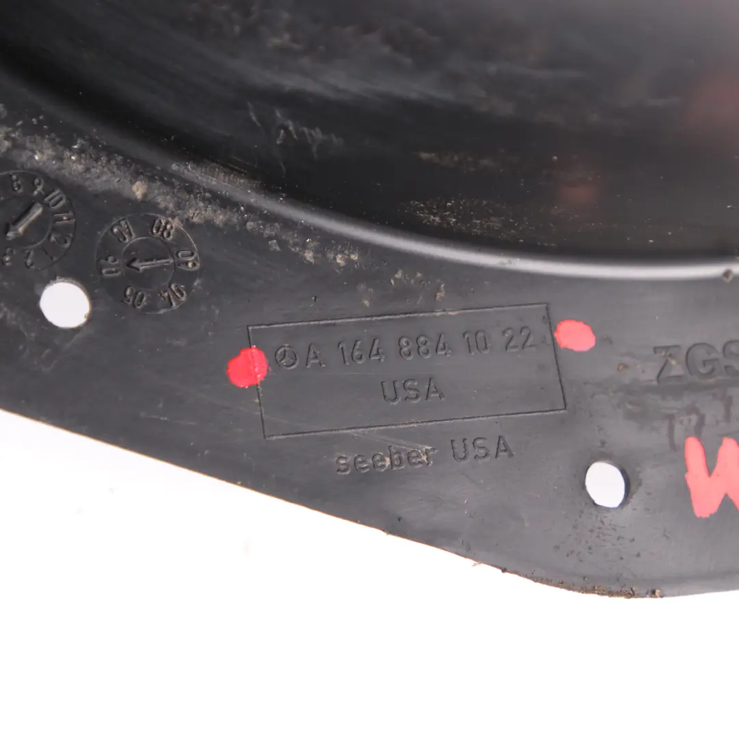 Nadkola Przód Prawo Tylna Sekcja Część do Mercedes ML W164 o numerze A1648841022 Mercedes ML W164 Nadkola Przód Prawo Tylna Sekcja Część - SKU A1648841022-1 - Numer Części A1648841022