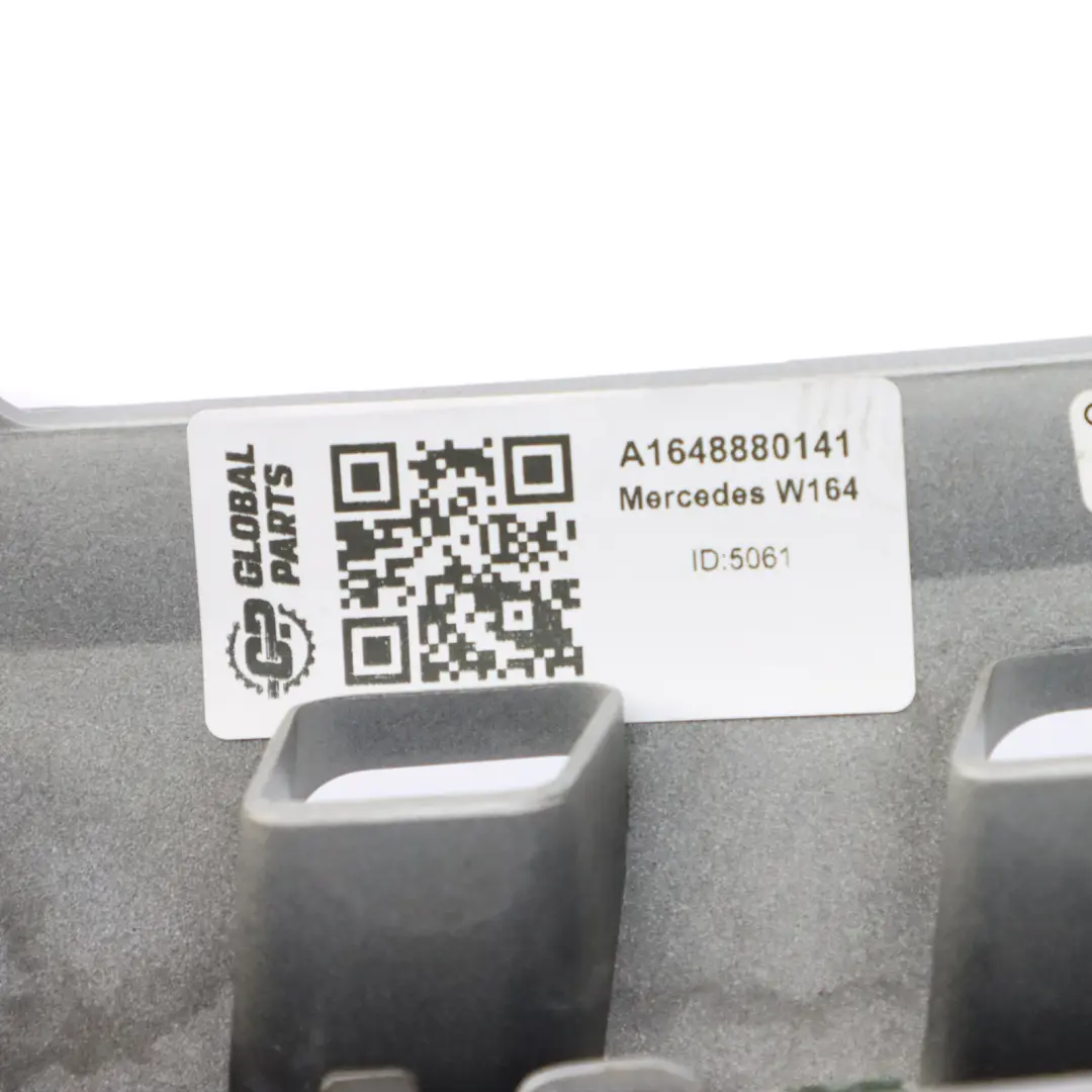 Grille Mercedes ML W164 Radiator Grille Cover Aluminium Silver to with Part number A1648801085 Grille Mercedes ML W164 Radiator Grille Cover Aluminium Silver - SKU A1648880141 - Part number A1648801085