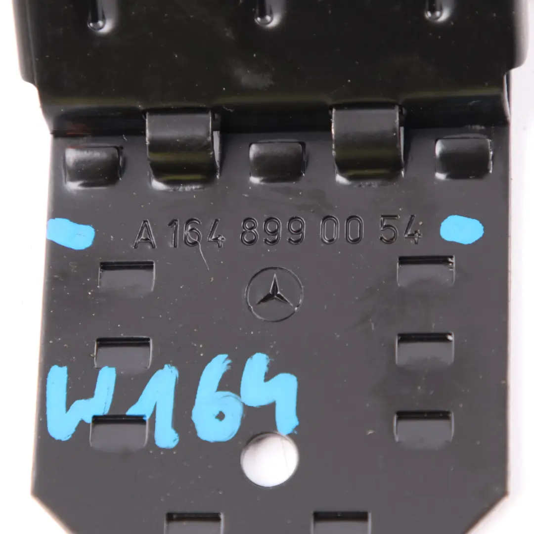 Chock Stop Stopper Holder to Mercedes ML W164 W639 Wheel with Part number A1648990054 Mercedes ML W164 W639 Wheel Chock Stop Stopper Holder - SKU A1648990054 - Part number A1648990054