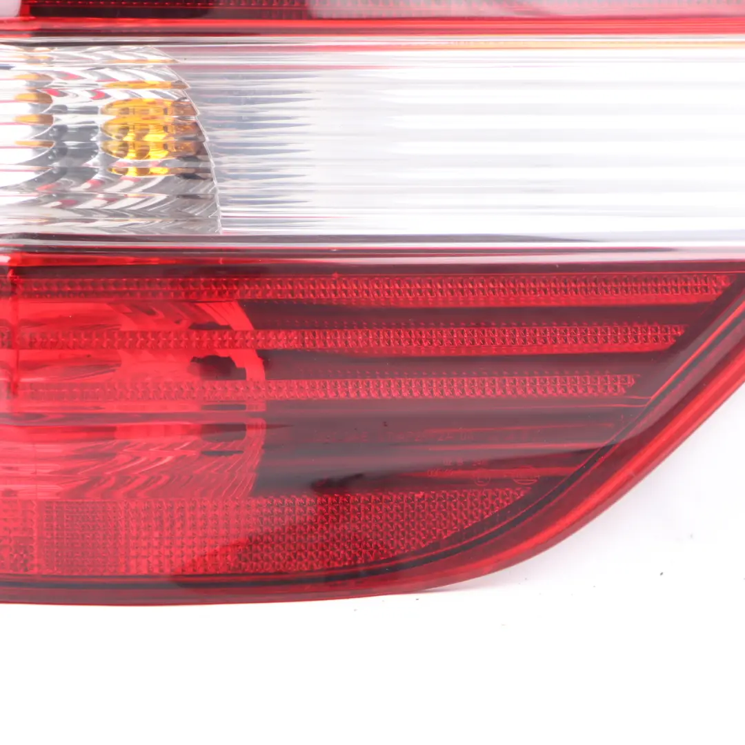 Lampa Błotnika Prawa Tylna Boczna do Mercedes ML W164 o numerze A1649060800 Mercedes ML W164 Lampa Błotnika Prawa Tylna Boczna - SKU A1649060800 - Numer Części A1649060800