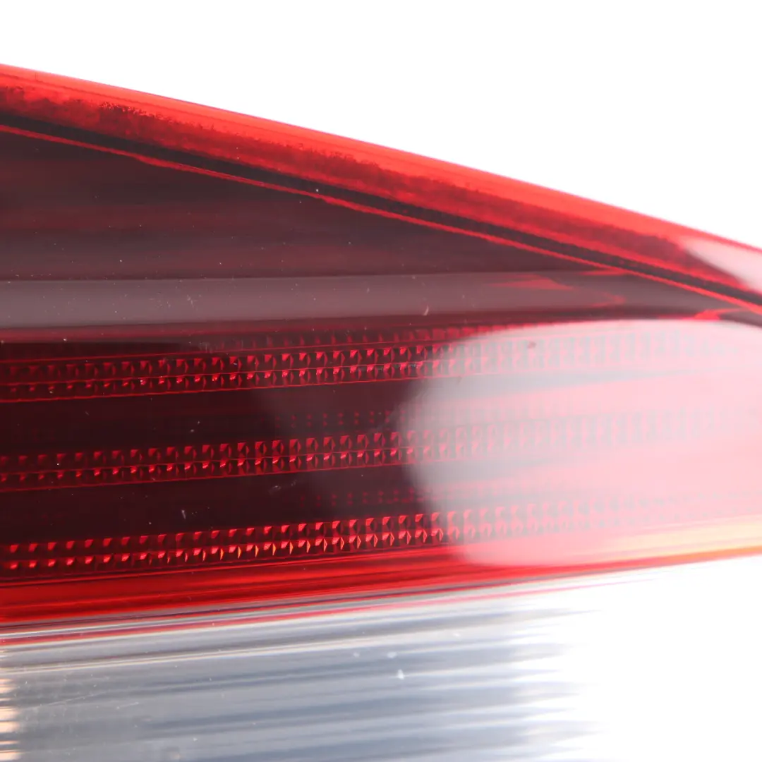 Lampa Błotnika Prawa Tylna Boczna do Mercedes ML W164 o numerze A1649060800 Mercedes ML W164 Lampa Błotnika Prawa Tylna Boczna - SKU A1649060800 - Numer Części A1649060800