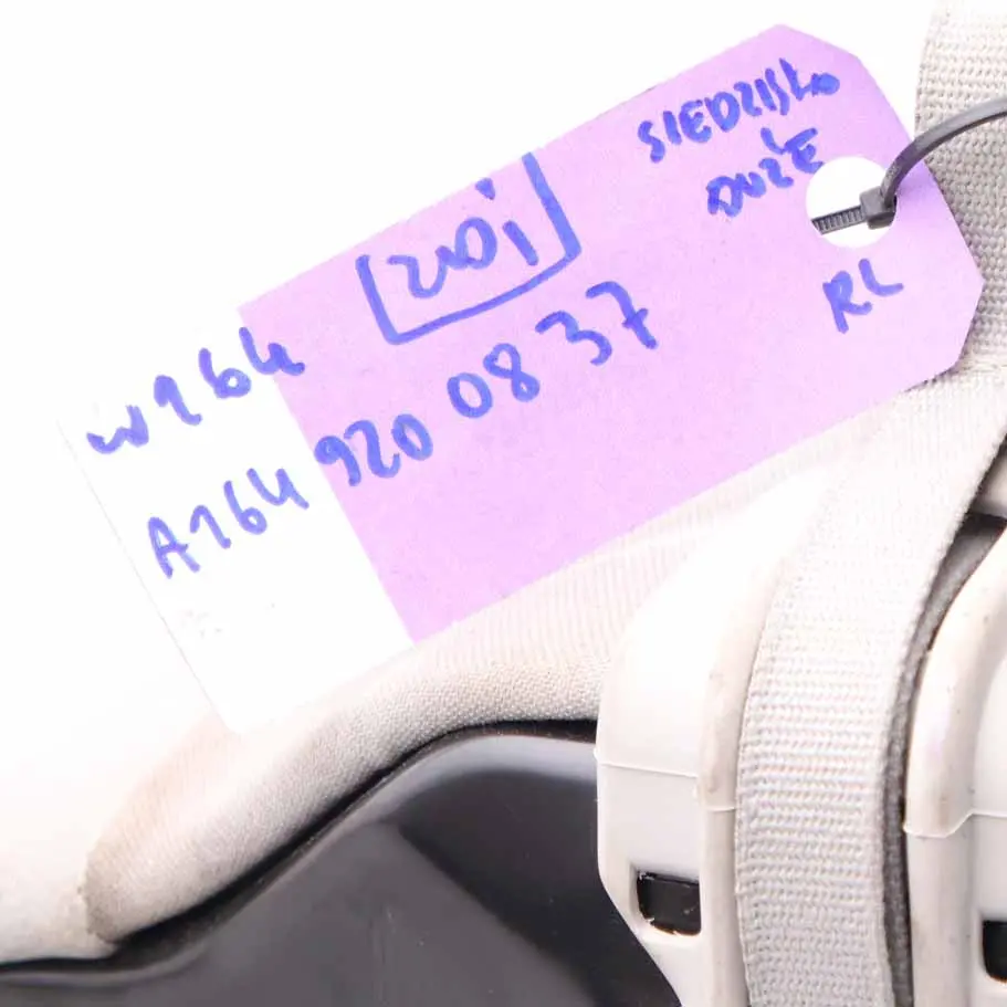 Cuscino Sedile Posteriore Sinistro Rivestimento Panchina Grigio per Mercedes W164 con numero di parte A1649200837 Mercedes W164 Cuscino Sedile Posteriore Sinistro Rivestimento Panchina Grigio - SKU A1649200837 - Numero di parte A1649200837