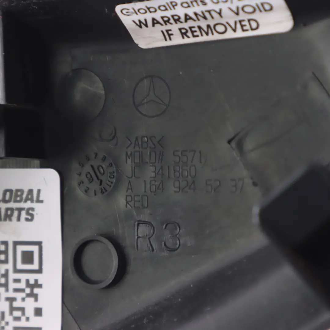 Mercedes GL X164 Siège arrière couverture garniture panneau droit - SKU A1649245237 - Numéro de pièce A1649245237