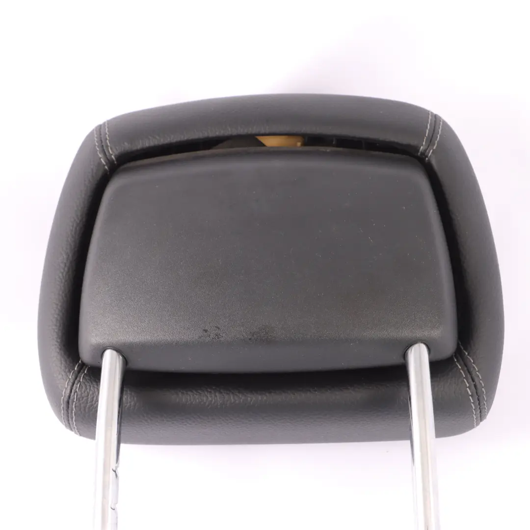 Reposacabezas Mercedes W251 Asiento Delantero Derecho Izquierdo Negro para con número de pieza A1649701578 Reposacabezas Mercedes W251 Asiento Delantero Derecho Izquierdo Negro - SKU A1649701578 - Número de pieza A1649701578