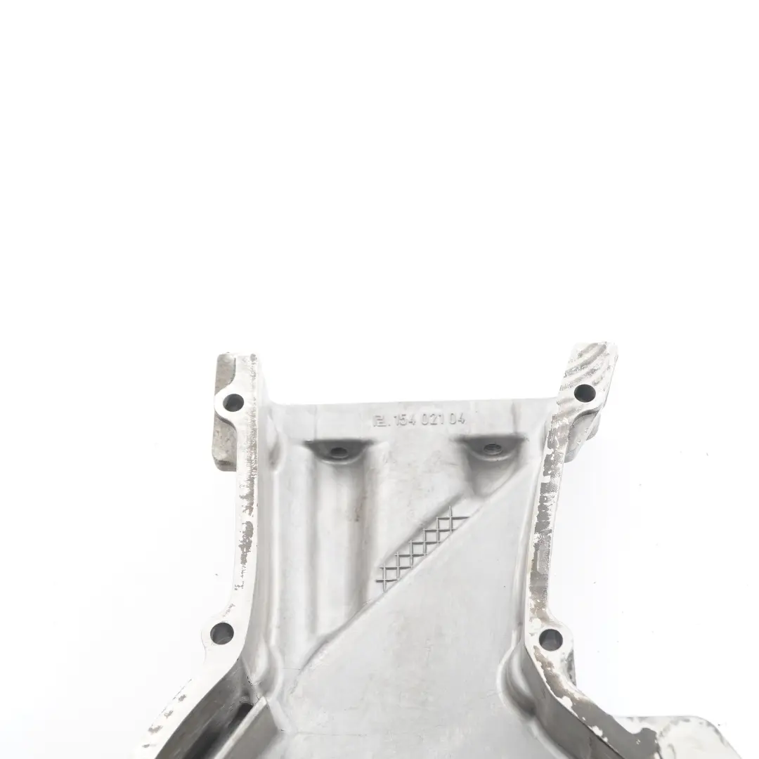 Couvercle Vilebrequin Mercedes W168 M166 Boîtier Distribution Moteur pour à propos du numéro de pièce A1660100433 Couvercle Vilebrequin Mercedes W168 M166 Boîtier Distribution Moteur - SKU A1660100433 - Numéro de pièce A1660100433