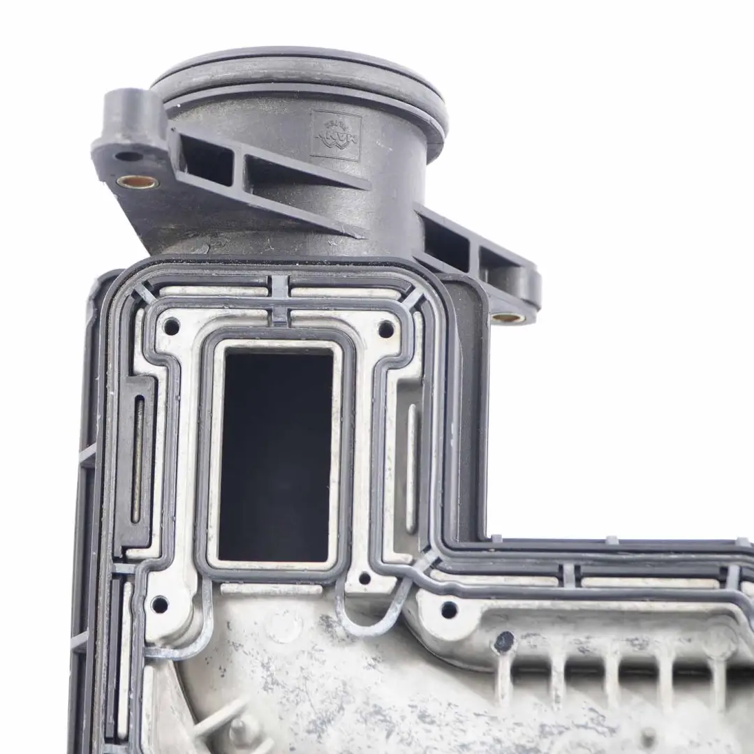 Tuyau d'admission Mercedes W168 M166 Essence Support Module Air pour à propos du numéro de pièce A1661500379 Tuyau d'admission Mercedes W168 M166 Essence Support Module Air - SKU A1661500379 - Numéro de pièce A1661500379