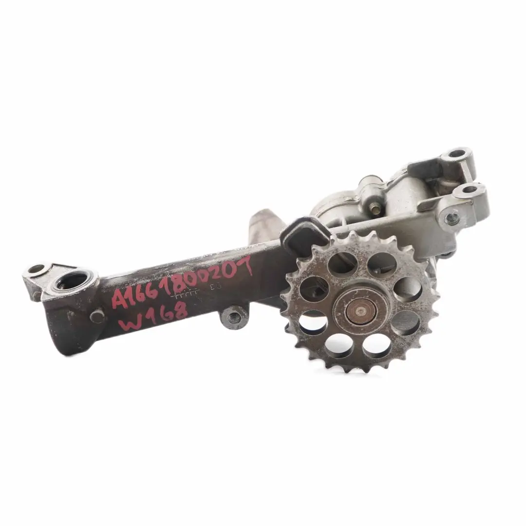 Pompa Olio Motore M166 Motore Benzina per Mercedes W168 con numero di parte A1661800201 Mercedes W168 Pompa Olio Motore M166 Motore Benzina - SKU A1661800201 - Numero di parte A1661800201