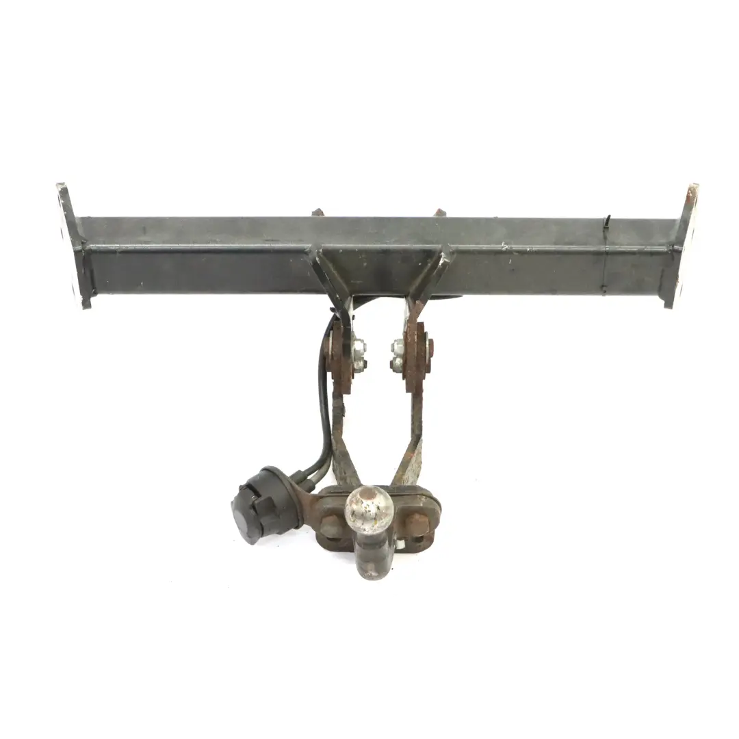 Gancio di traino Witter Meccanismo di traino posteriore per Mercedes W166 con numero di parte A1663100295 Mercedes W166 Gancio di traino Witter Meccanismo di traino posteriore - SKU A1663100295 - Numero di parte A1663100295