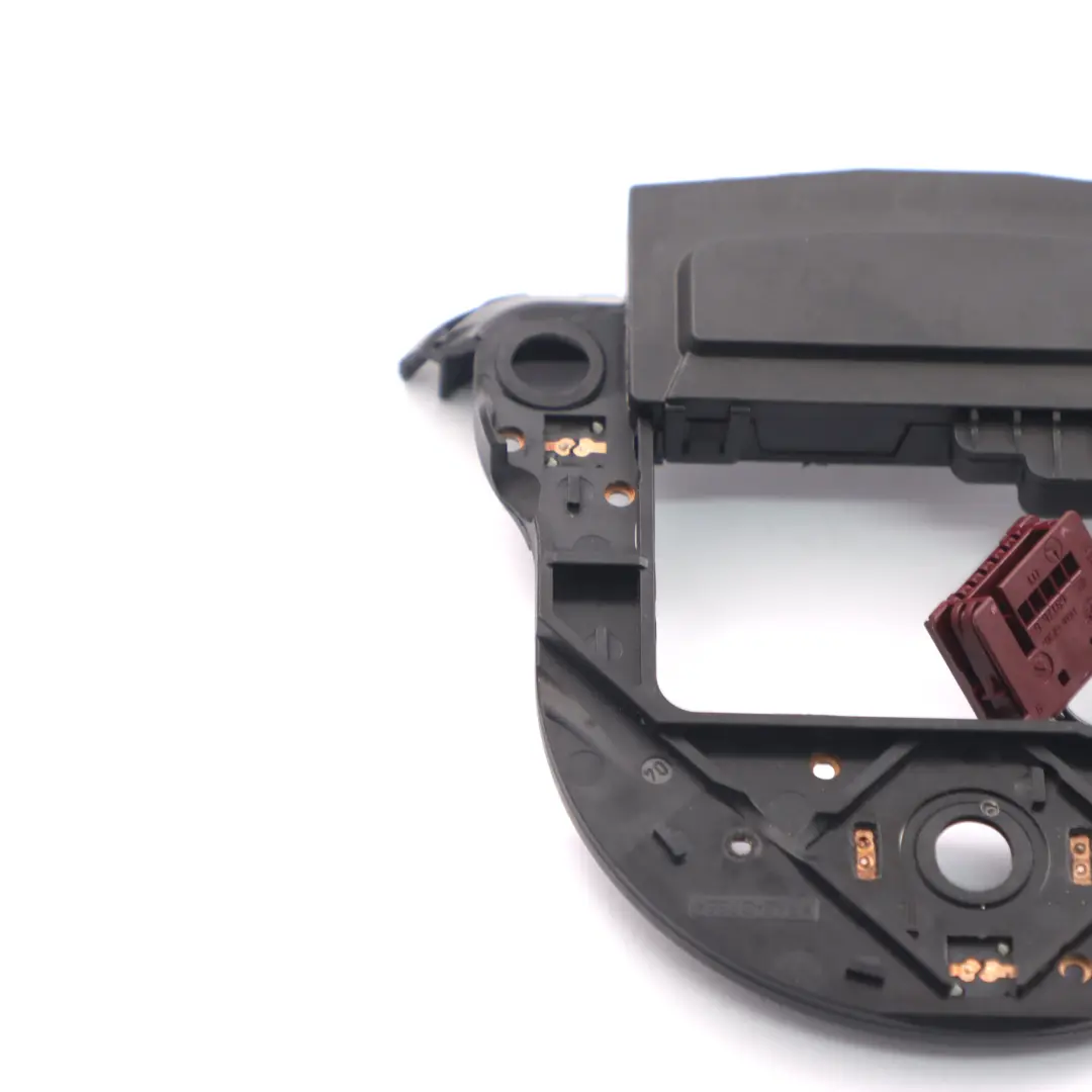 Steering Wheel Mercedes Sprinter W204 W212 AMG Contact Plate Piece to with Part number A1664640817 Steering Wheel Mercedes Sprinter W204 W212 AMG Contact Plate Piece - SKU A1664640817 - Part number A1664640817