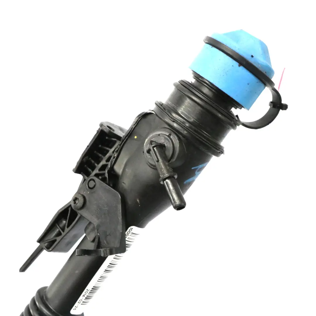 OM642 Adblue Hals Zusatzstoff Einfüllstutzen für Mercedes ML W166 Diesel mit Teilenummer A1664701720 Mercedes ML W166 Diesel OM642 Adblue Hals Zusatzstoff Einfüllstutzen - SKU A1664701720-1 - Teilenummer A1664701720