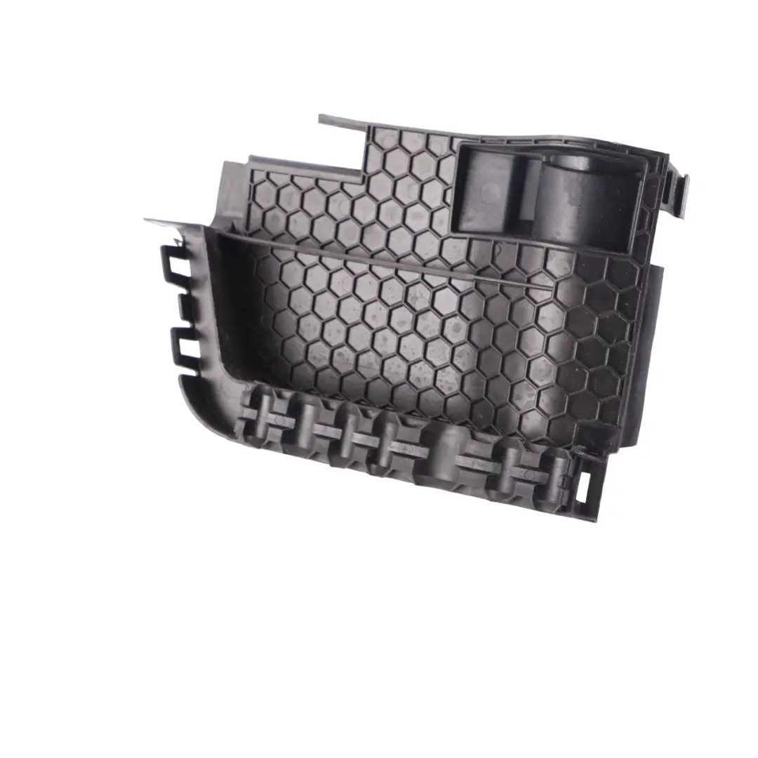 Cubierta Aislante Delantera Compartimento Izquierda para Mercedes W166 con número de pieza A1666820123 Mercedes W166 Cubierta Aislante Delantera Compartimento Izquierda - SKU A1666820123 - Número de pieza A1666820123