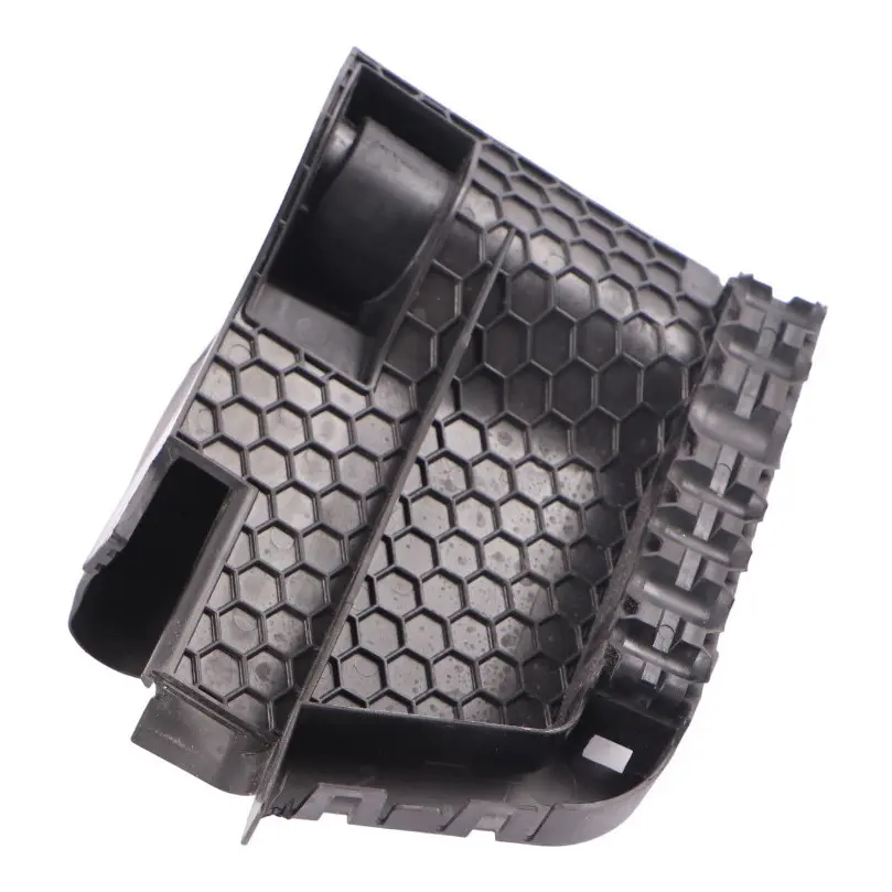 Cubierta Aislante Delantera Compartimento Izquierda para Mercedes W166 con número de pieza A1666820123 Mercedes W166 Cubierta Aislante Delantera Compartimento Izquierda - SKU A1666820123 - Número de pieza A1666820123